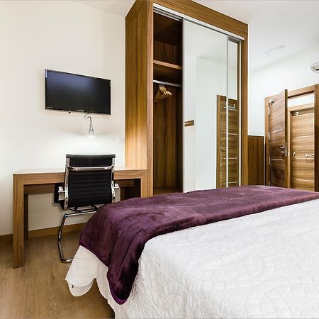 Hostal Arriola غرناطة المظهر الخارجي الصورة