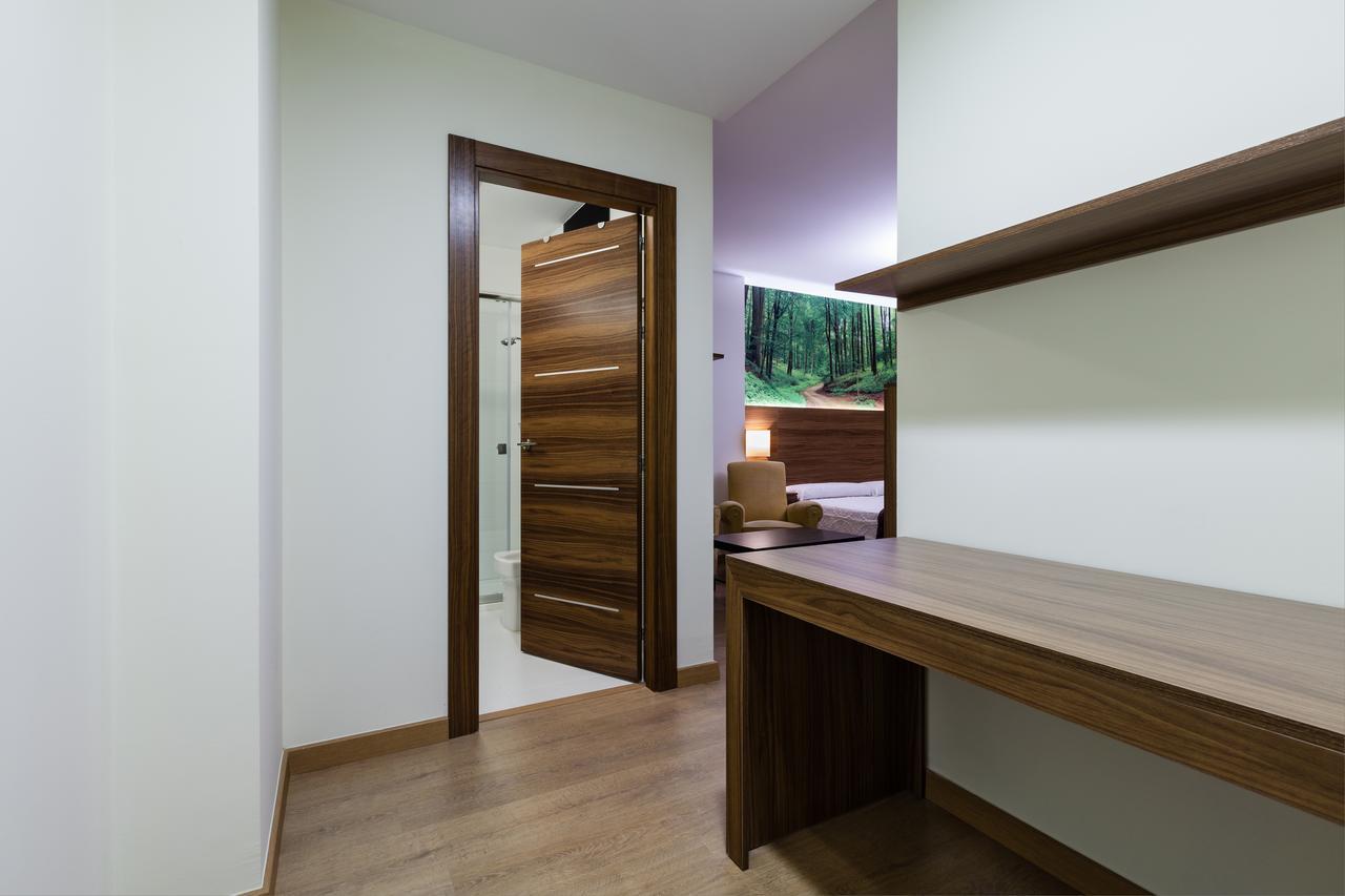Hostal Arriola غرناطة المظهر الخارجي الصورة