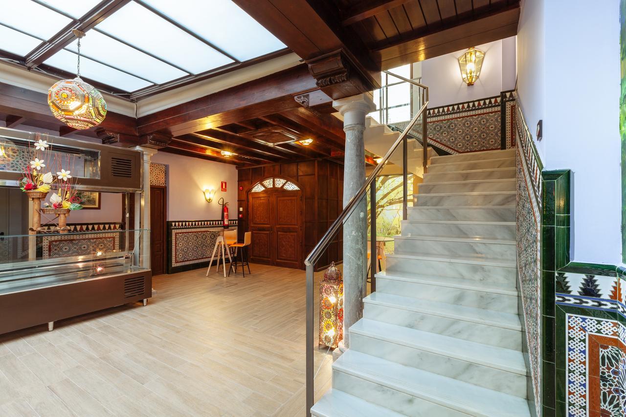 Hostal Arriola غرناطة المظهر الخارجي الصورة